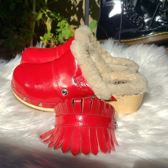 Ugg Kiltie Red Patent Leather Clogs Mules 4 - Picture 10 of 16